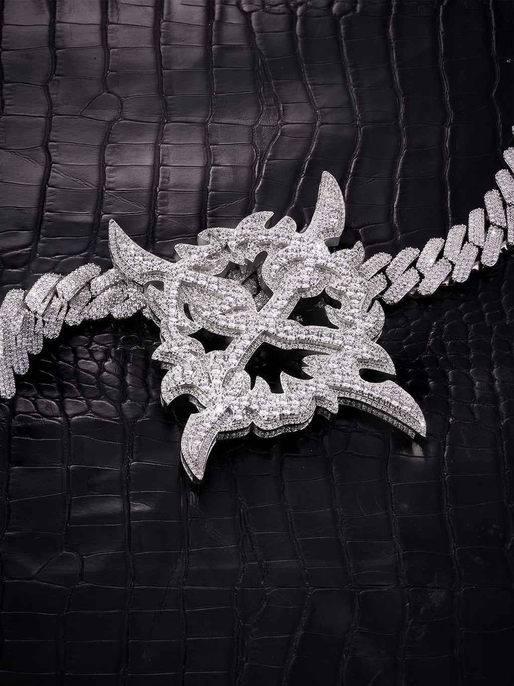 Kencarson X pendant